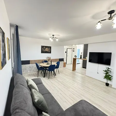 Highstay By Glam - Parking Option Braşov