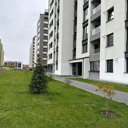 Highstay By Glam - Parking Option * Braşov