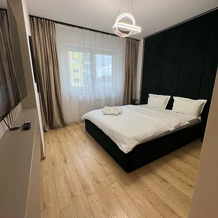 Highstay By Glam - Parking Option * Braşov