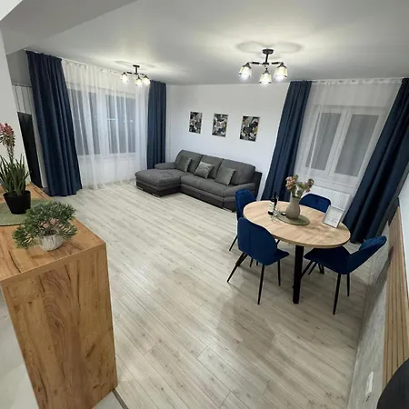 Highstay By Glam - Parking Option Braşov